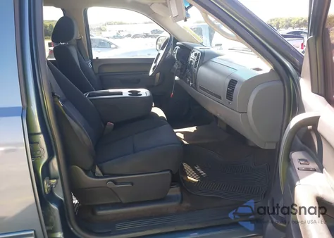 2011 Chevrolet Silverado 1500 Ls z USA, uszkodzony, nr VIN 3GCPCREAXBG200927